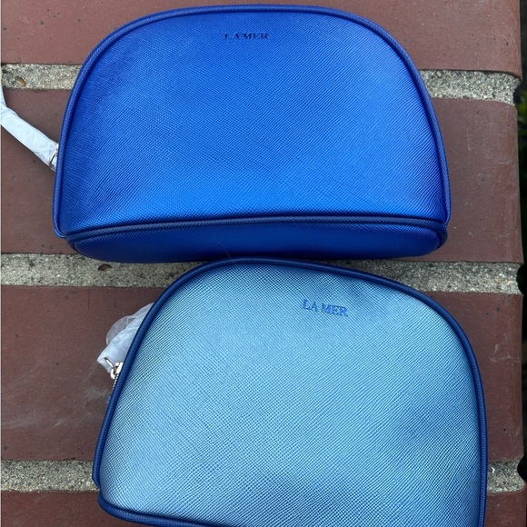 La Mer Skincare Set with Blue Cosmetic Bags - Picture 10 of 10